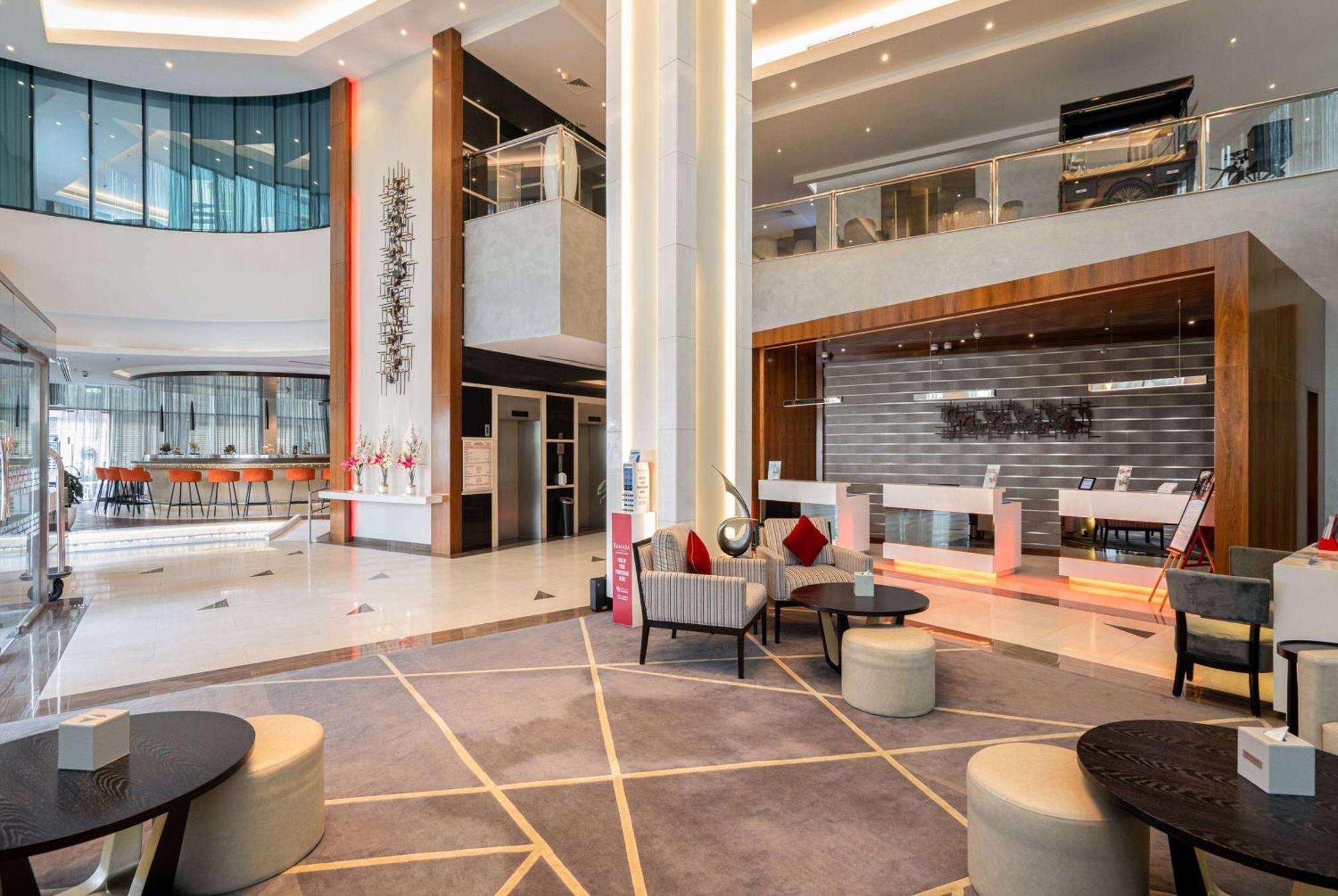 Ramada By Wyndham Dubai Barsha Heights Hotel Exterior photo